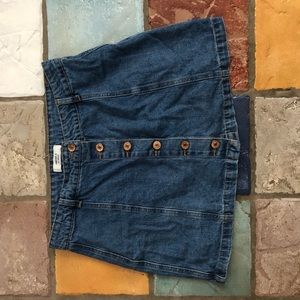 Forever 21 button down skirt // fits smaller